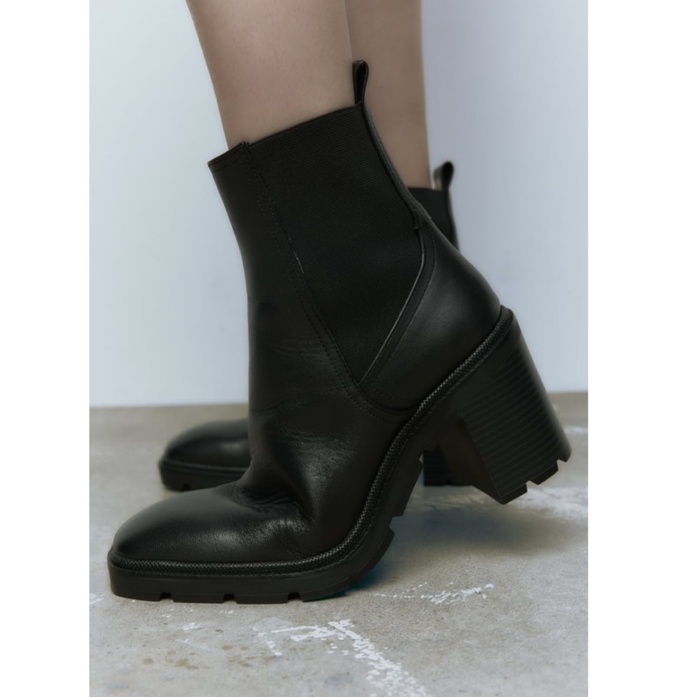 Zara Leather Boots - Picture 2 of 9